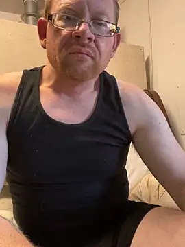 Snapshot of theoneandonlyniko chatting on 11/28/25, 08:22 theoneandonlyniko online show from 11/28/25, 08:22