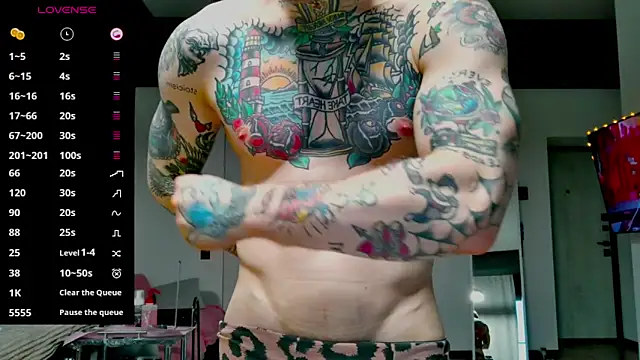 Snapshot of white_King9999 chatting on 12/14/25, 01:16 white King9999 online show from 12/14/25, 01:16