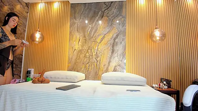 nathassa grant online show from 03/06/25, 11:36