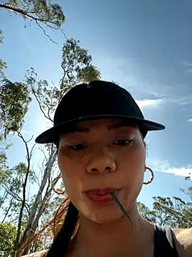 asian pina online show from 11/20/25, 04:56