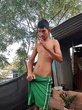 Valentinacuc online show from 09/17/25, 11:12