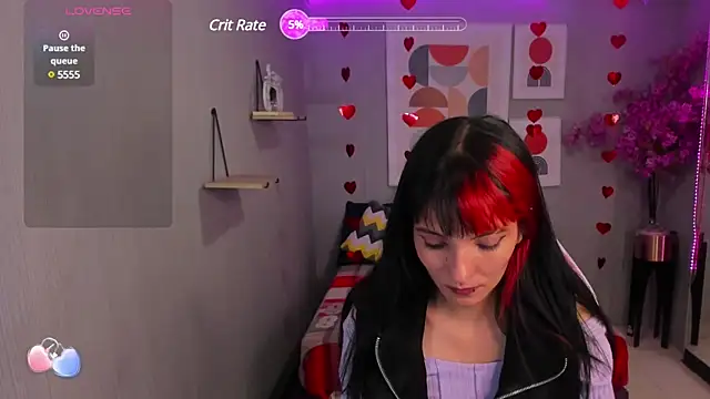 Dafne huges online show from 02/27/25, 07:58