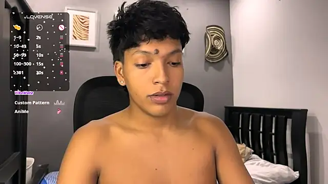 Snapshot of Xander_bonnet1 chatting on 01/29/25, 02:51 Xander bonnet1 online show from 01/29/25, 02:51