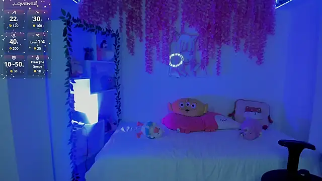 cat kitty18  online show from 07/23/26, 06:17