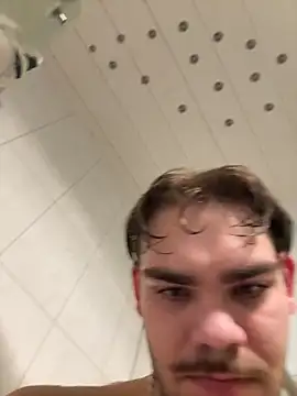 Snapshot of JuNIs_ chatting on 11/09/25, 08:18 JuNIs online show from 11/09/25, 08:18