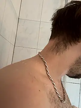 Snapshot of JuNIs_ chatting on 02/22/26, 11:31 JuNIs online show from 02/22/26, 11:31