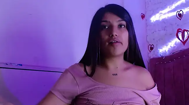 SarahStones online show from 03/10/25, 01:23