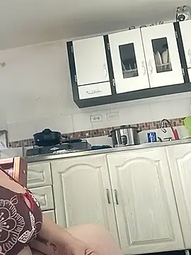 Snapshot of Madisonpalacio chatting on 02/24/25, 02:37 Madisonpalacio online show from 02/24/25, 02:37