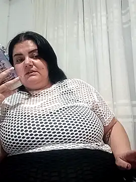 Snapshot of Madisonpalacio chatting on 02/28/25, 02:53 Madisonpalacio online show from 02/28/25, 02:53