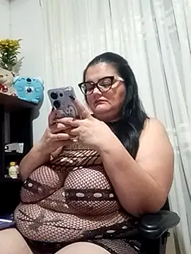 Snapshot of Madisonpalacio chatting on 03/09/25, 05:22 Madisonpalacio online show from 03/09/25, 05:22