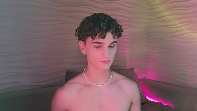 adam 21cm   online show from 01/23/25, 04:48