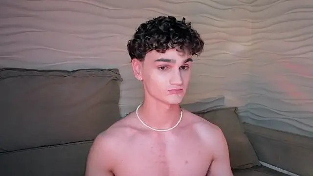 adam 21cm   online show from 01/26/25, 07:52