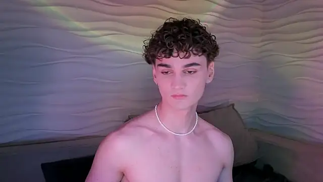 adam 21cm   online show from 02/07/25, 04:35