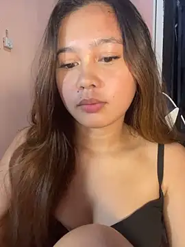 ursweet babygirl online show from 03/24/26, 04:12