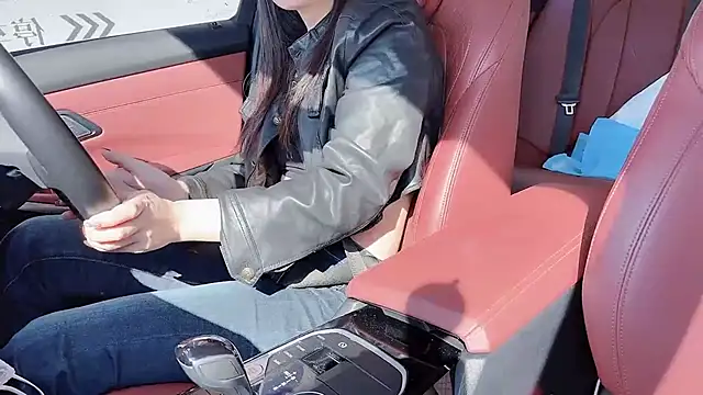 Snapshot of newwell chatting on 01/11/26, 02:38 newwell online show from 01/11/26, 02:38