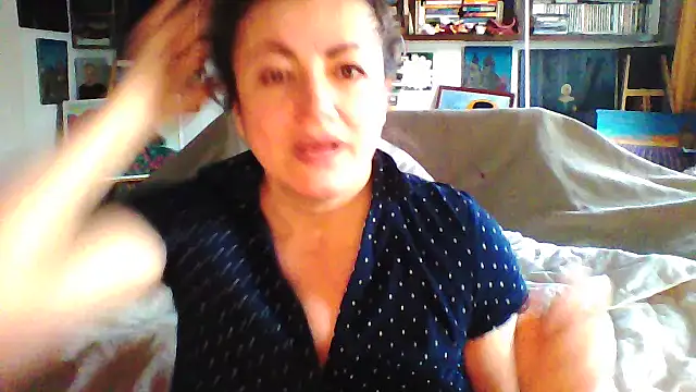 MariaAnaSunshine online show from 02/19/26, 06:42