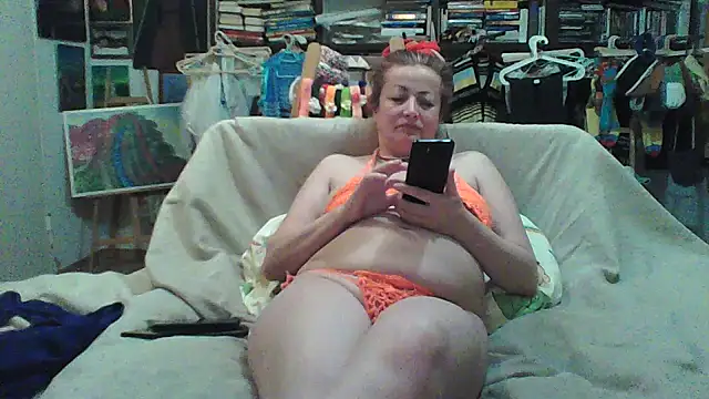 MariaAnaSunshine online show from 03/18/26, 05:49