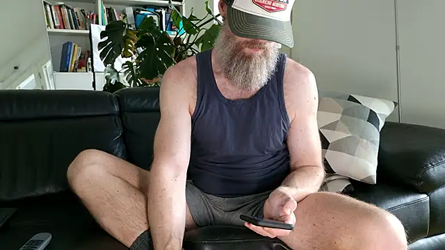 Snapshot of edosilver chatting on 09/22/25, 03:14 edosilver online show from 09/22/25, 03:14