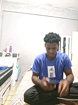 Snapshot of Percybr4561 chatting on 11/17/25, 11:16 Percybr4561 online show from 11/17/25, 11:16