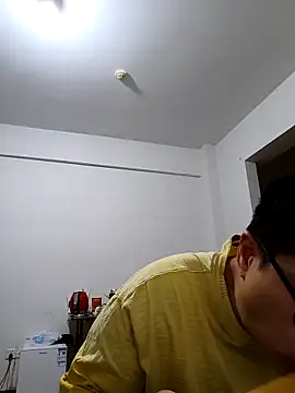 Snapshot of DDYY12341 chatting on 09/23/25, 01:03 DDYY12341 online show from 09/23/25, 01:03