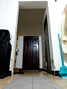 Snapshot of DDYY12341 chatting on 11/02/25, 01:02 DDYY12341 online show from 11/02/25, 01:02