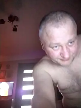 nudistu021 online show from 04/15/26, 03:08