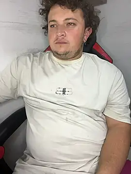 AndresChuboi online show from 12/04/25, 04:22