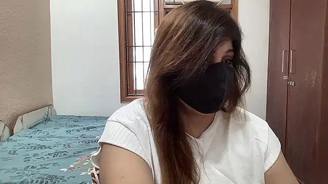 Snapshot of sassypooja chatting on 05/09/26, 06:29 sassypooja online show from 05/09/26, 06:29