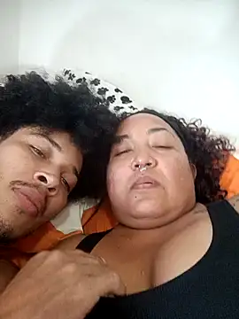 Snapshot of cougar_town chatting on 12/19/24, 04:35 cougar town online show from 12/19/24, 04:35