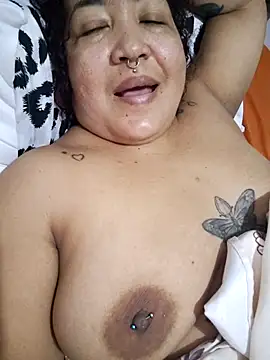 Snapshot of cougar_town chatting on 09/23/25, 11:46 cougar town online show from 09/23/25, 11:46