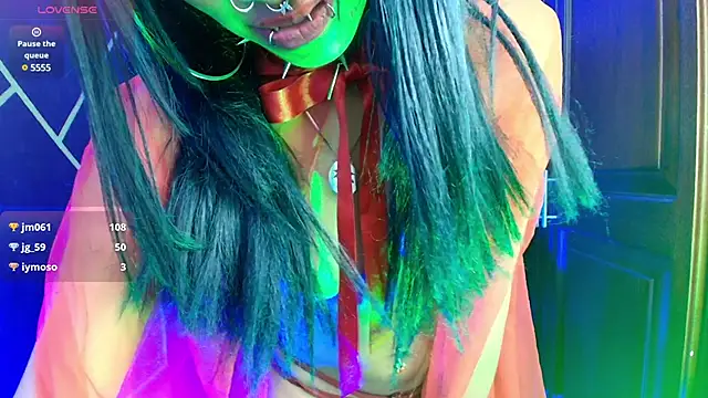 Snapshot of SexyNaf chatting on 01/23/25, 10:11 SexyNaf online show from 01/23/25, 10:11