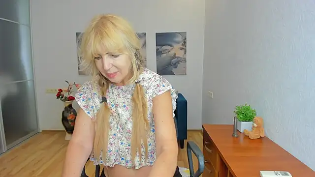 Anna Diax online show from 07/07/26, 11:25