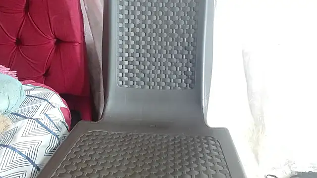 Snapshot of cristinamontiel chatting on 01/10/26, 02:30 cristinamontiel online show from 01/10/26, 02:30