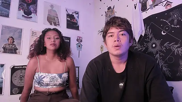 Snapshot of hothoneychile chatting on 02/13/25, 12:24 hothoneychile online show from 02/13/25, 12:24