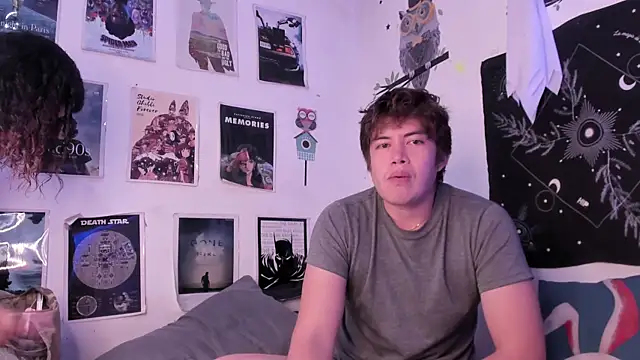 Snapshot of hothoneychile chatting on 03/08/25, 02:34 hothoneychile online show from 03/08/25, 02:34