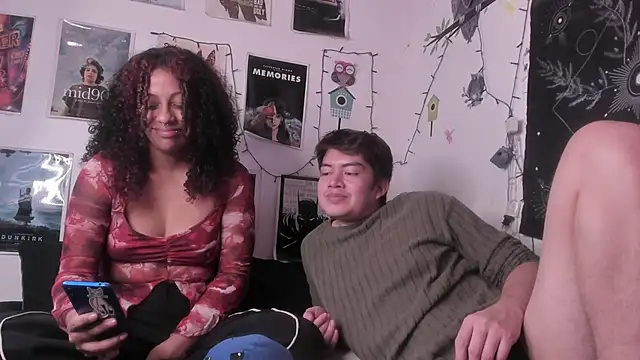 Snapshot of hothoneychile chatting on 11/14/25, 03:11 hothoneychile online show from 11/14/25, 03:11