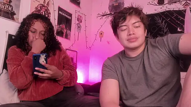 Snapshot of hothoneychile chatting on 12/16/25, 01:54 hothoneychile online show from 12/16/25, 01:54