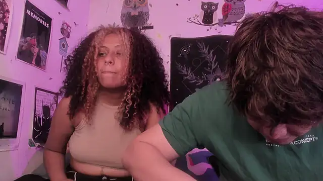 Snapshot of hothoneychile chatting on 01/08/26, 11:40 hothoneychile online show from 01/08/26, 11:40