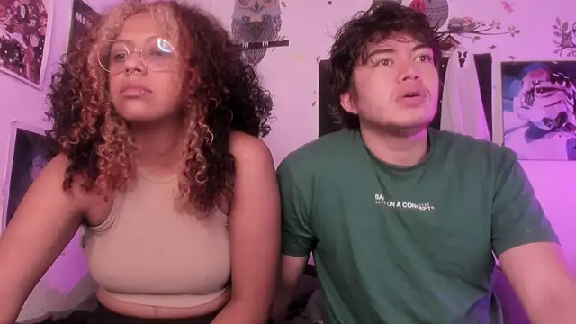 Snapshot of hothoneychile chatting on 01/09/26, 03:04 hothoneychile online show from 01/09/26, 03:04