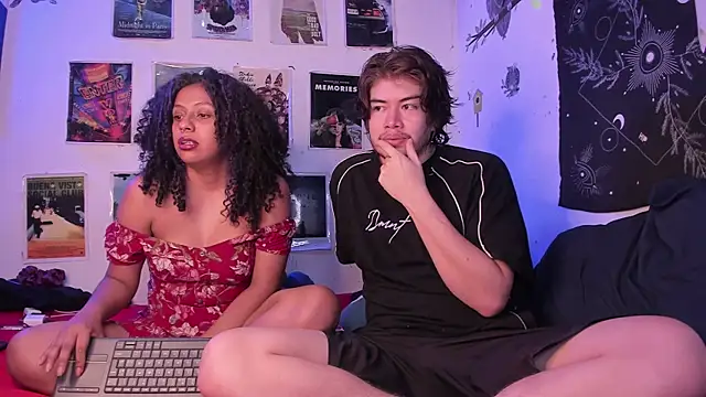 hothoneychile online show from 04/29/26, 02:48