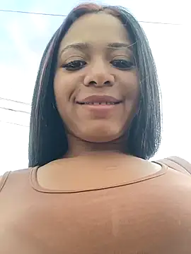 Snapshot of cindy_damm chatting on 01/15/25, 06:40 cindy damm online show from 01/15/25, 06:40