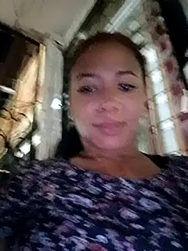 Snapshot of cindy_damm chatting on 01/20/25, 12:57 cindy damm online show from 01/20/25, 12:57