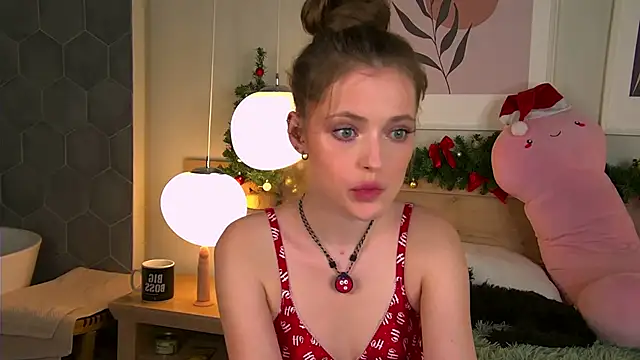 AshleyDouglas online show from 12/31/24, 04:04