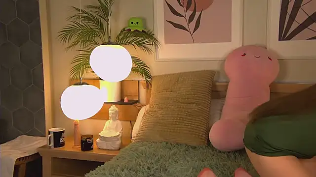 AshleyDouglas online show from 02/19/25, 04:01