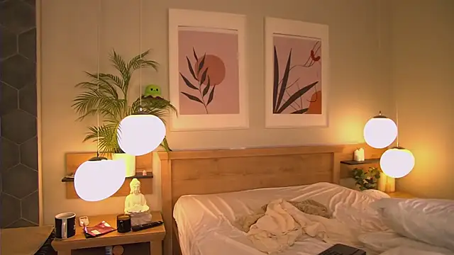 AshleyDouglas online show from 03/07/25, 05:51