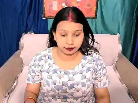 kendracox21 online show from 04/19/26, 04:01