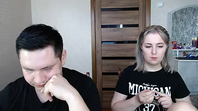 Kristy-Max online show from 02/24/25, 06:16