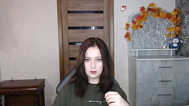 Kristy-Max online show from 10/17/25, 08:33