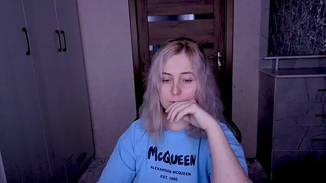 Kristy-Max online show from 03/21/26, 08:56