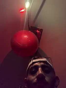 sauloskj online show from 04/20/26, 09:34